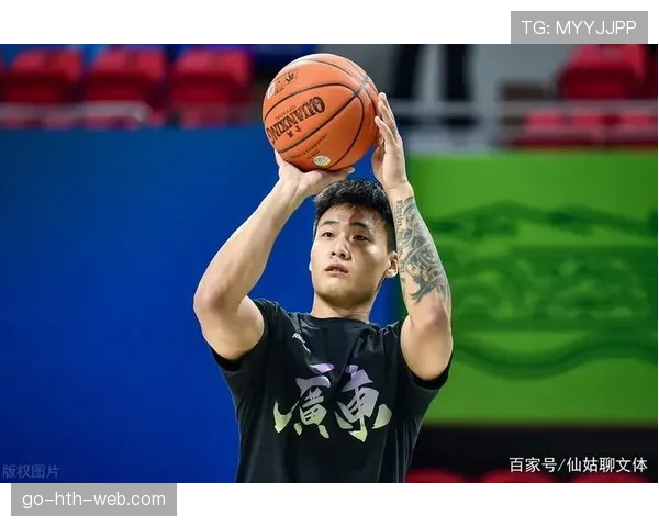 赵睿训练完直接去吃烧烤？这生活也太接地气了吧！
